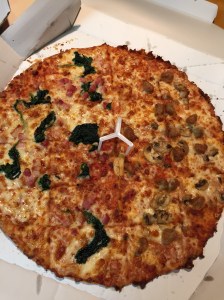 Spinach-pancetta and sausage-mushroom